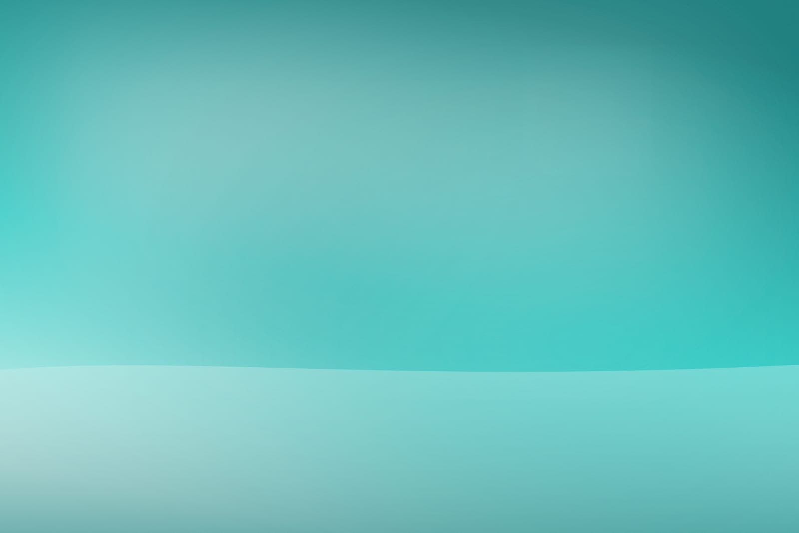 Lagon turquoise de Bora Bora au lever du jour